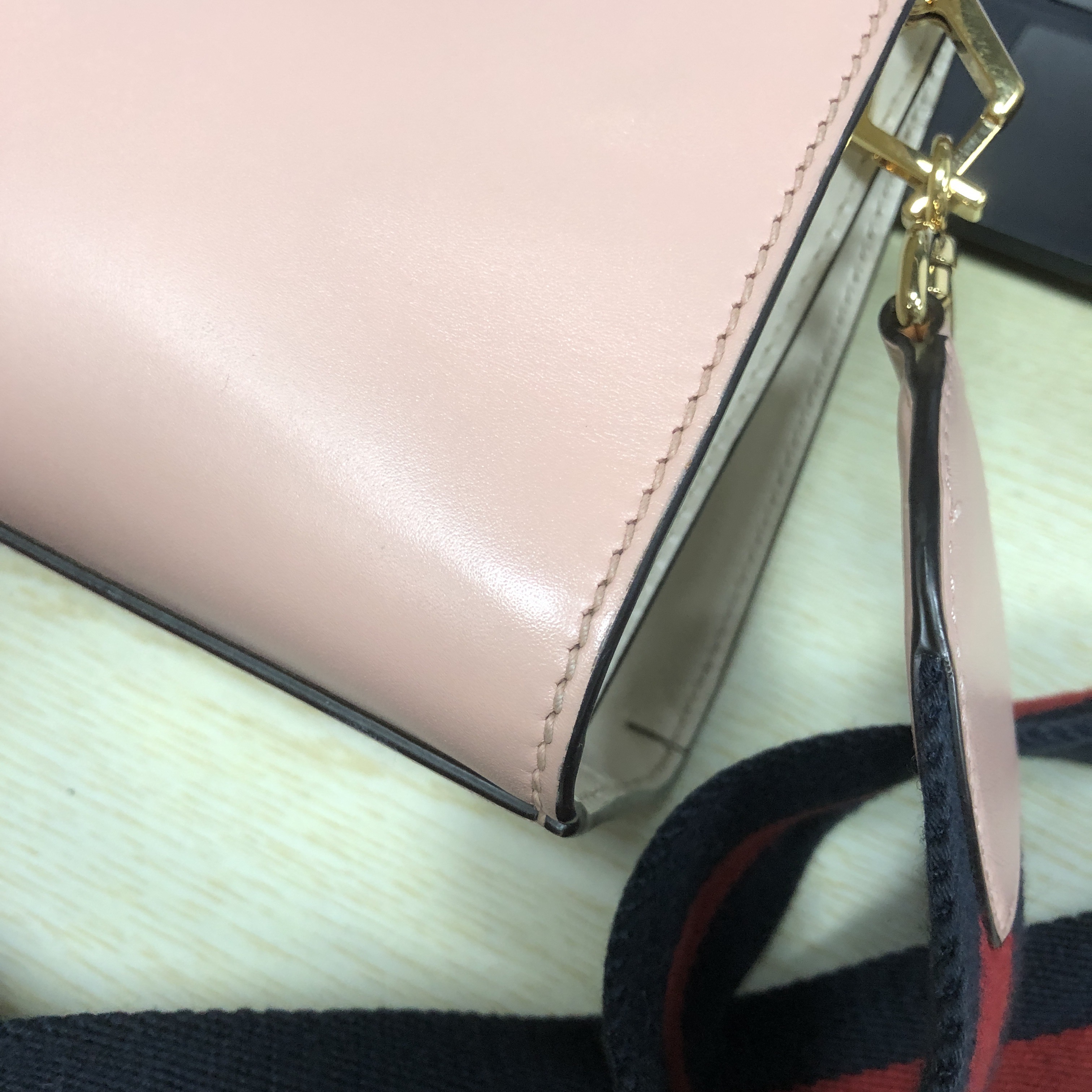 Gucci Nymphaea Shoulder Bag Cowhide Pink - Picture 6 of 13