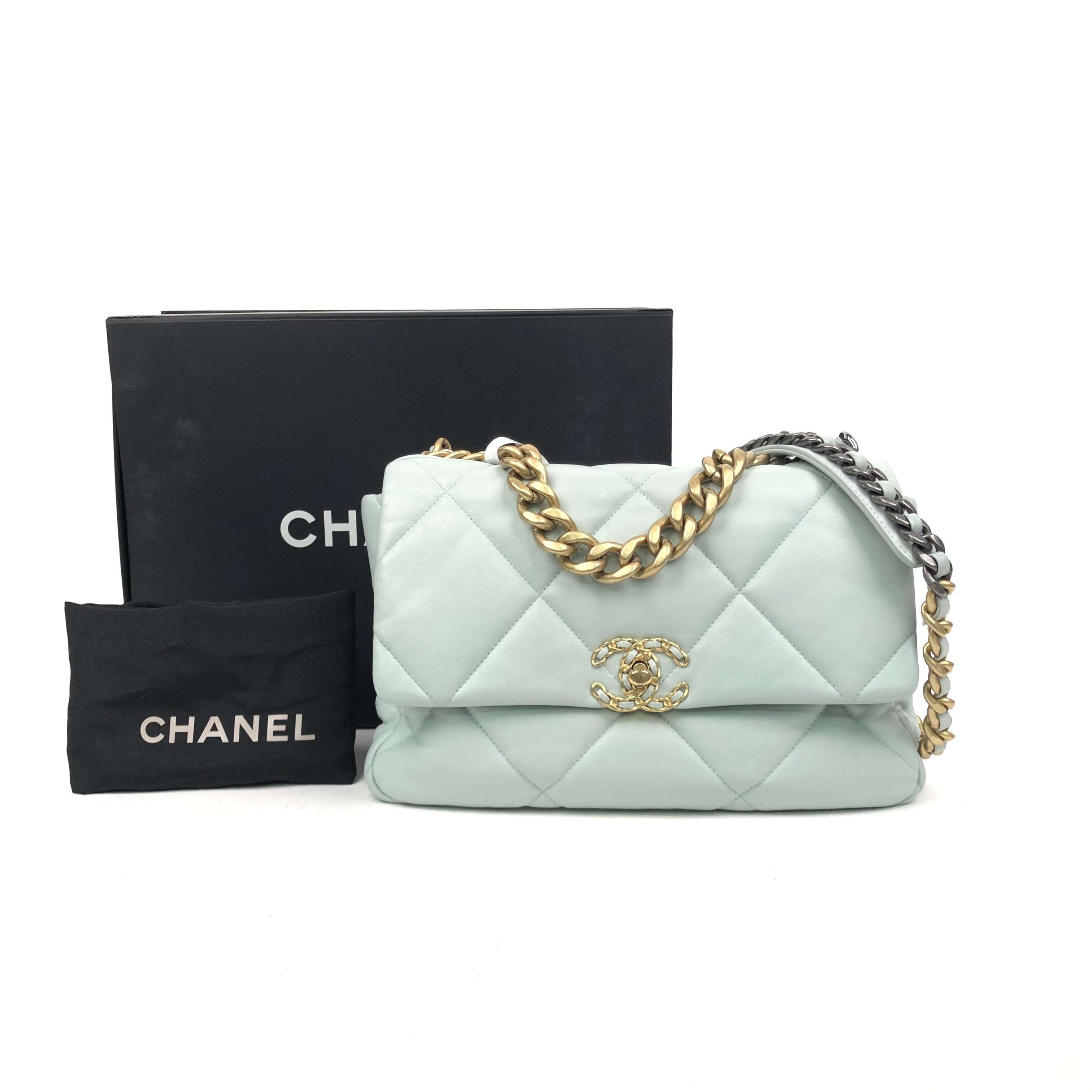 CHANEL///Sheepskin/Light Blue