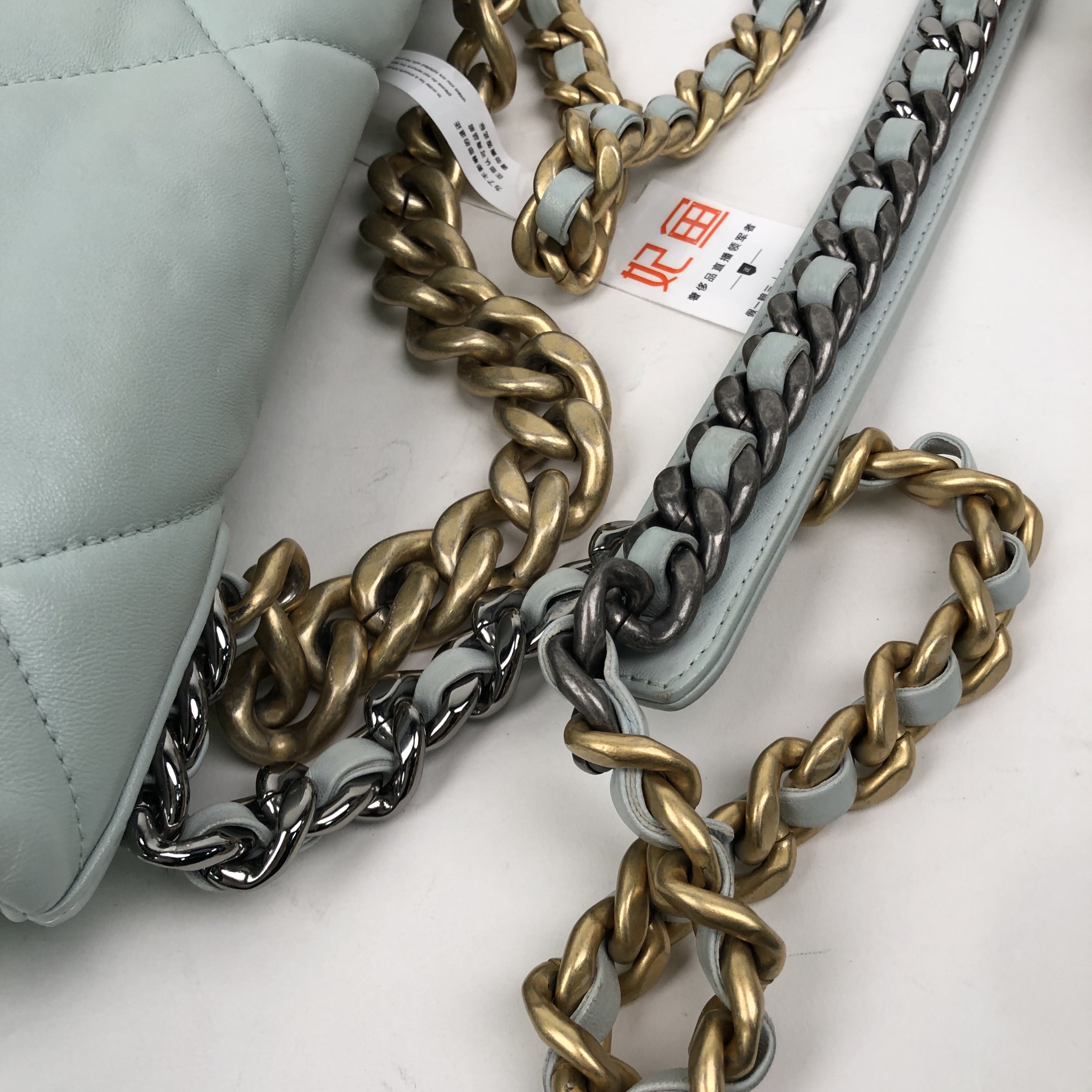 CHANEL///Sheepskin/Light Blue - Picture 6 of 14