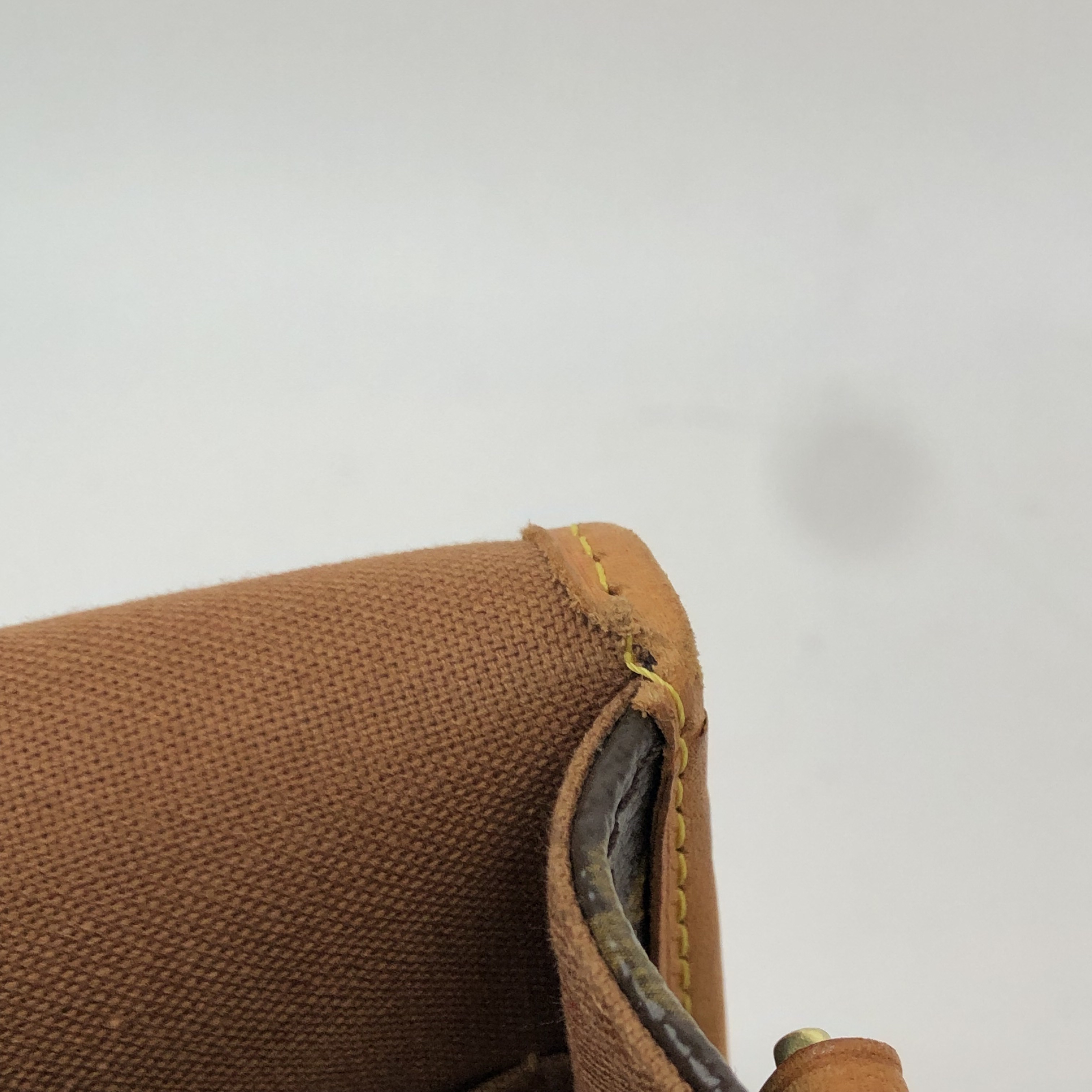 Louis Vuitton Shoulder Bag Canvas Coating Monogram - Picture 10 of 14