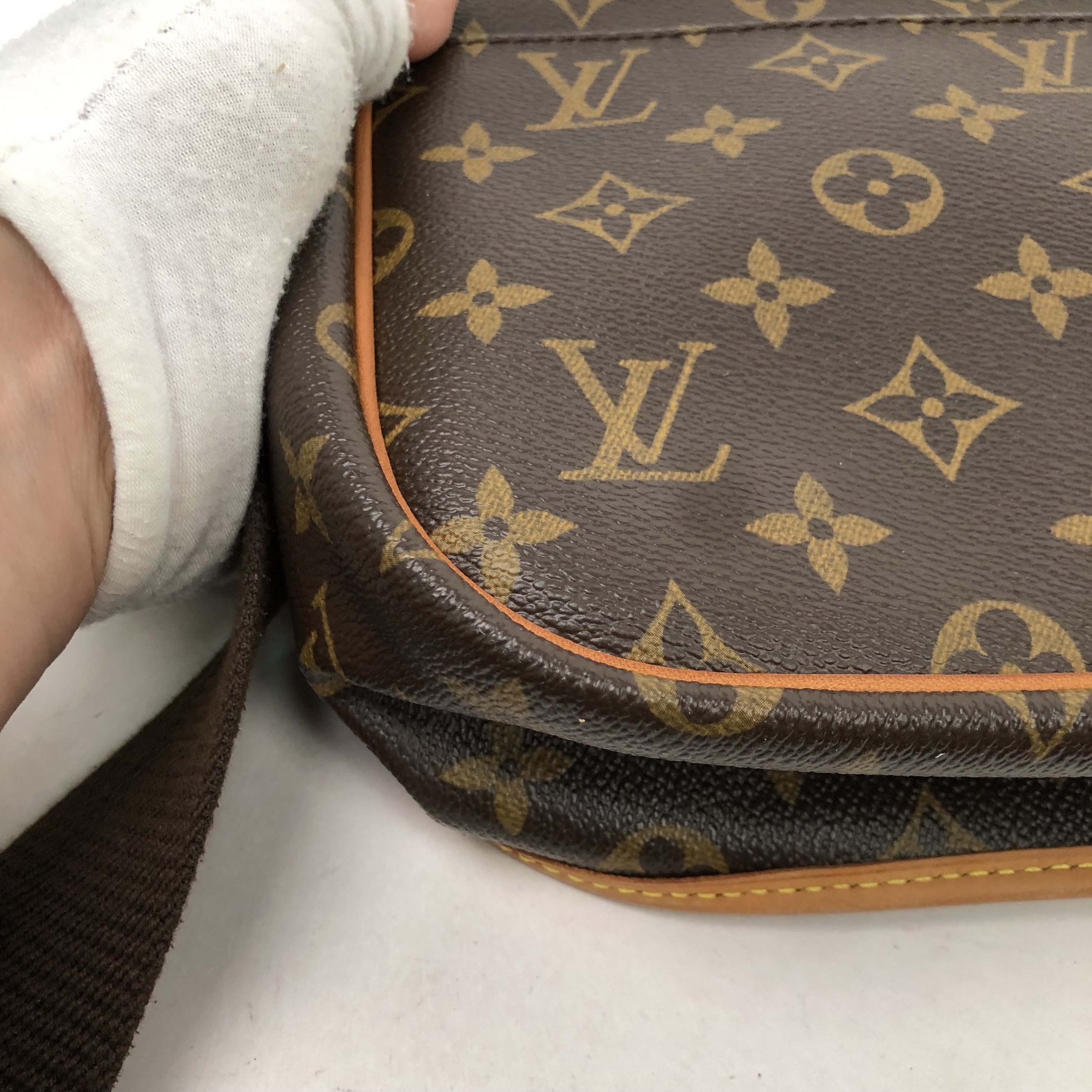 Louis Vuitton Shoulder Bag Canvas Coating Monogram - Picture 11 of 14