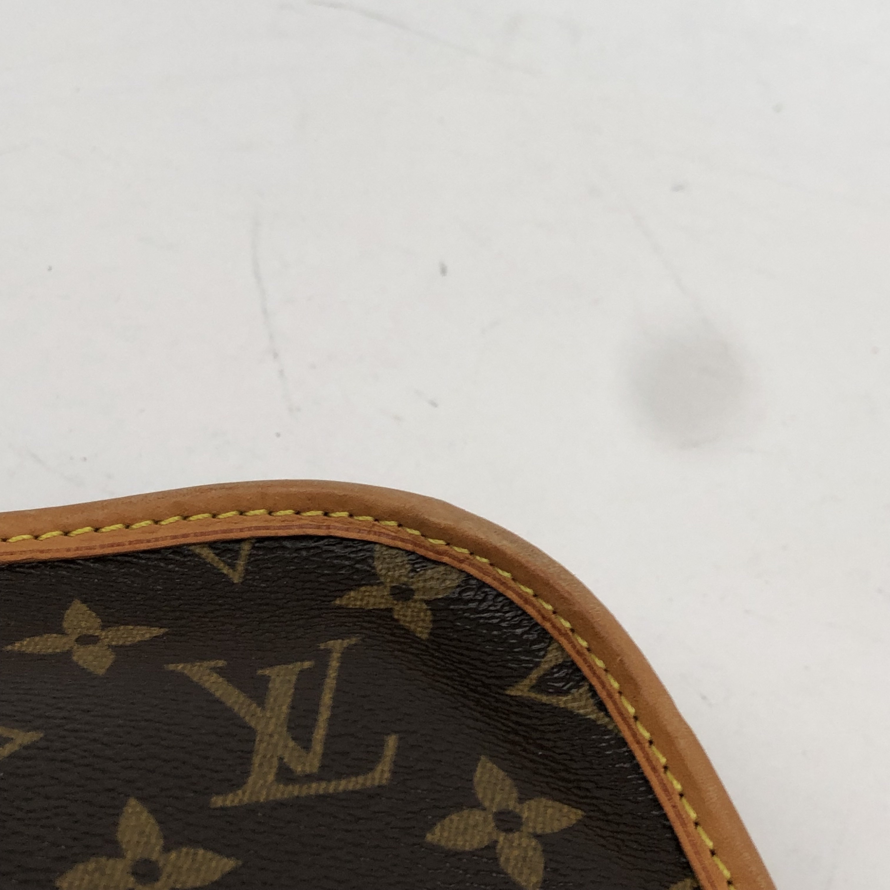 Louis Vuitton Shoulder Bag Canvas Coating Monogram - Picture 14 of 14
